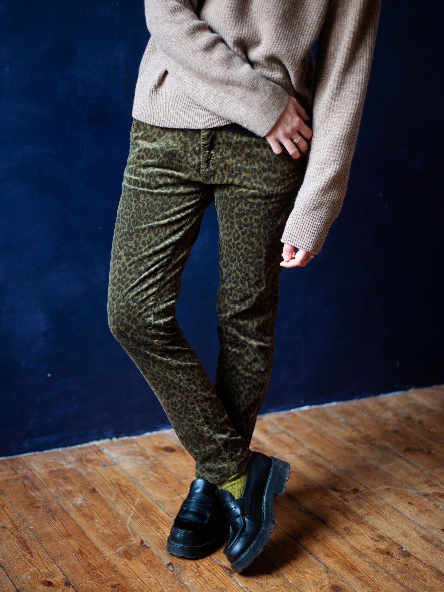 PANTALON LÉOPARD HOD W29