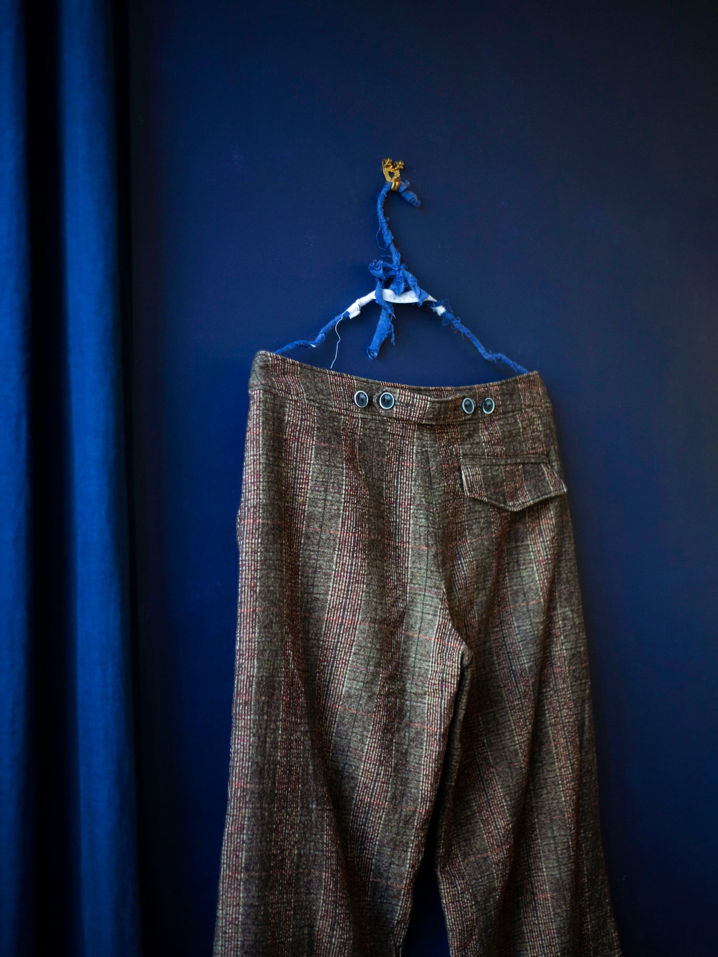 PANTALON EN LAINE KENZO (TAILLE 40-42)