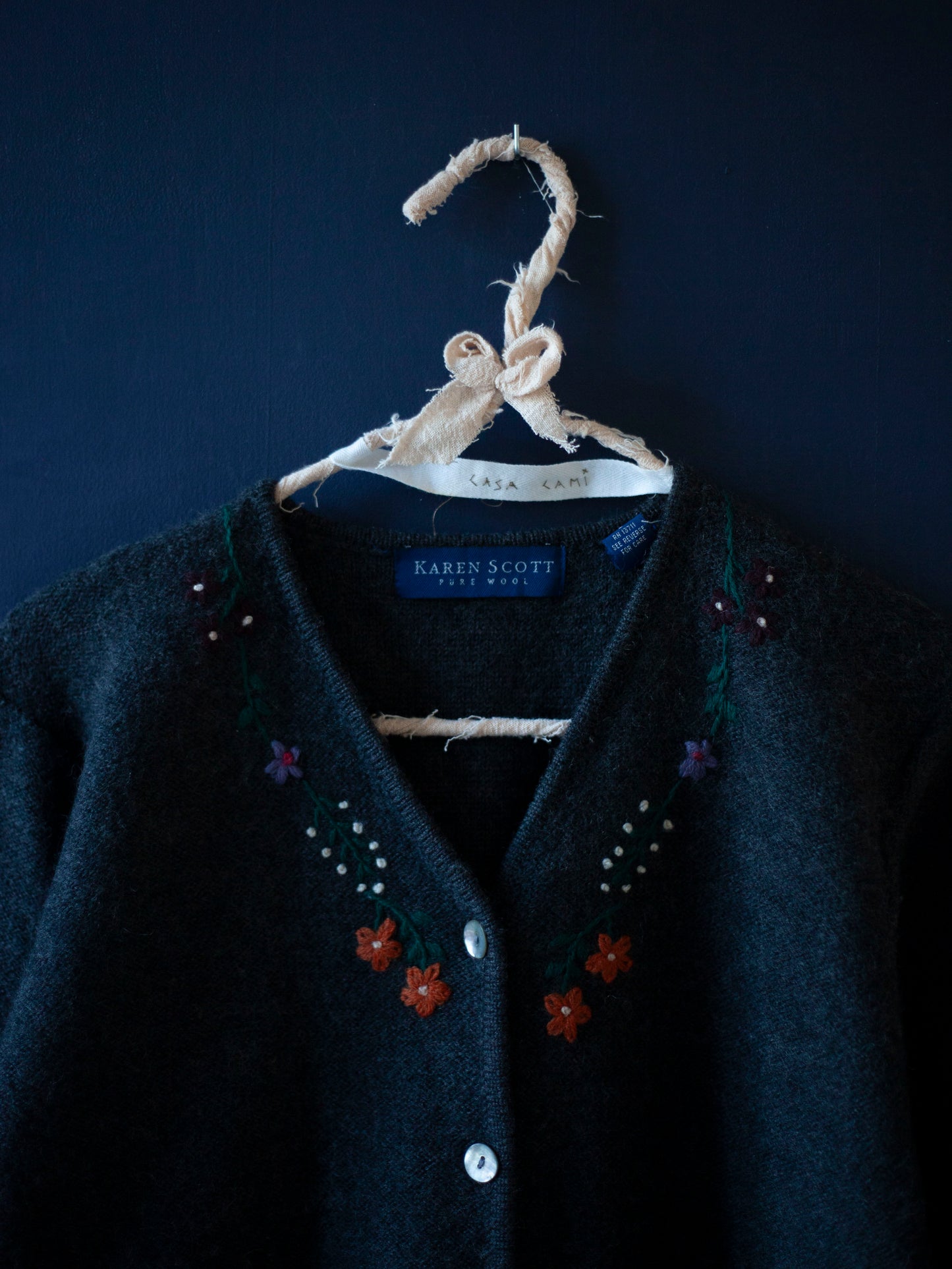 CARDIGAN FLEURS BRODÉES