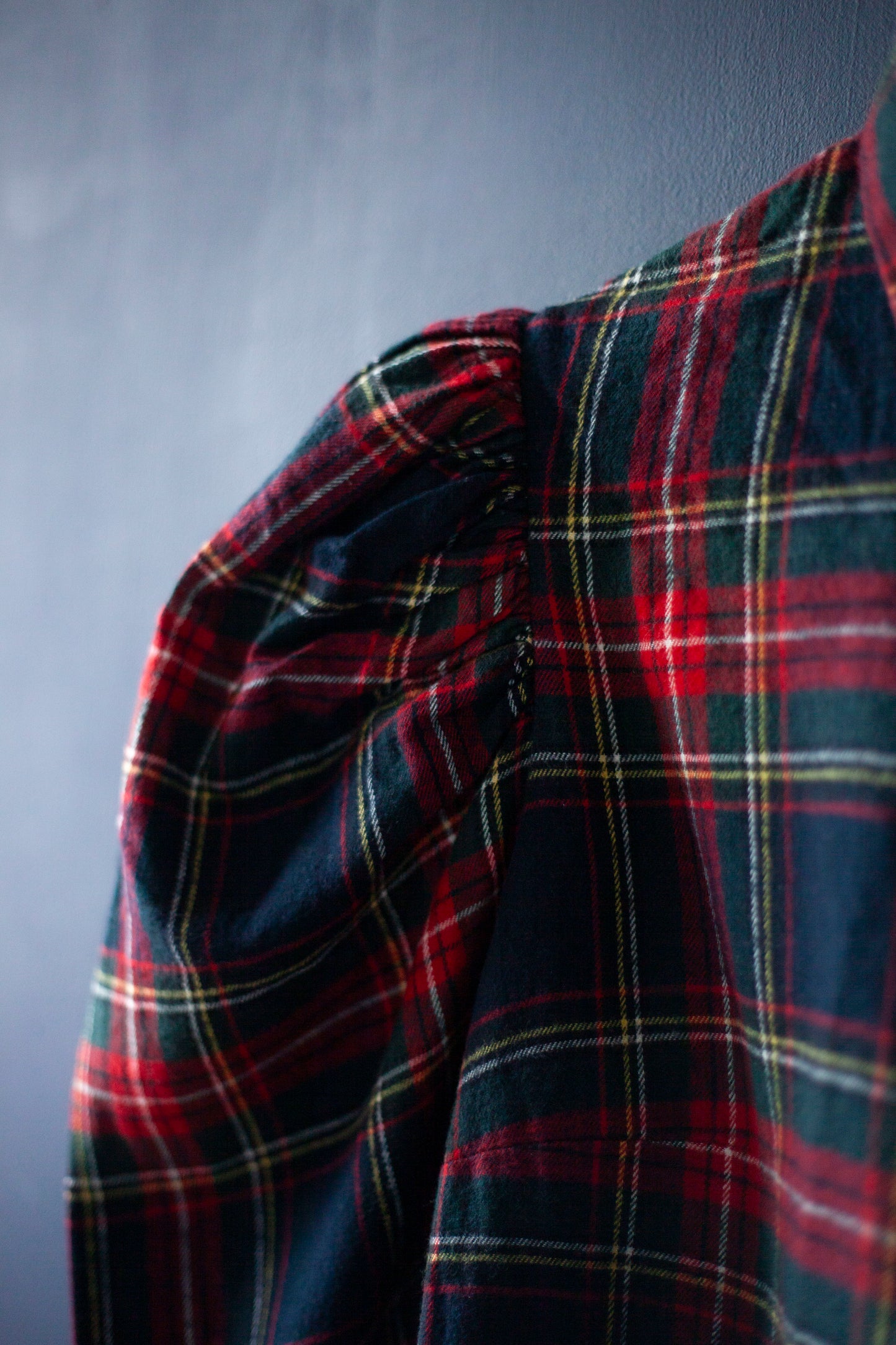 CHEMISIER ÉCOSSAIS  (TAILLE L)