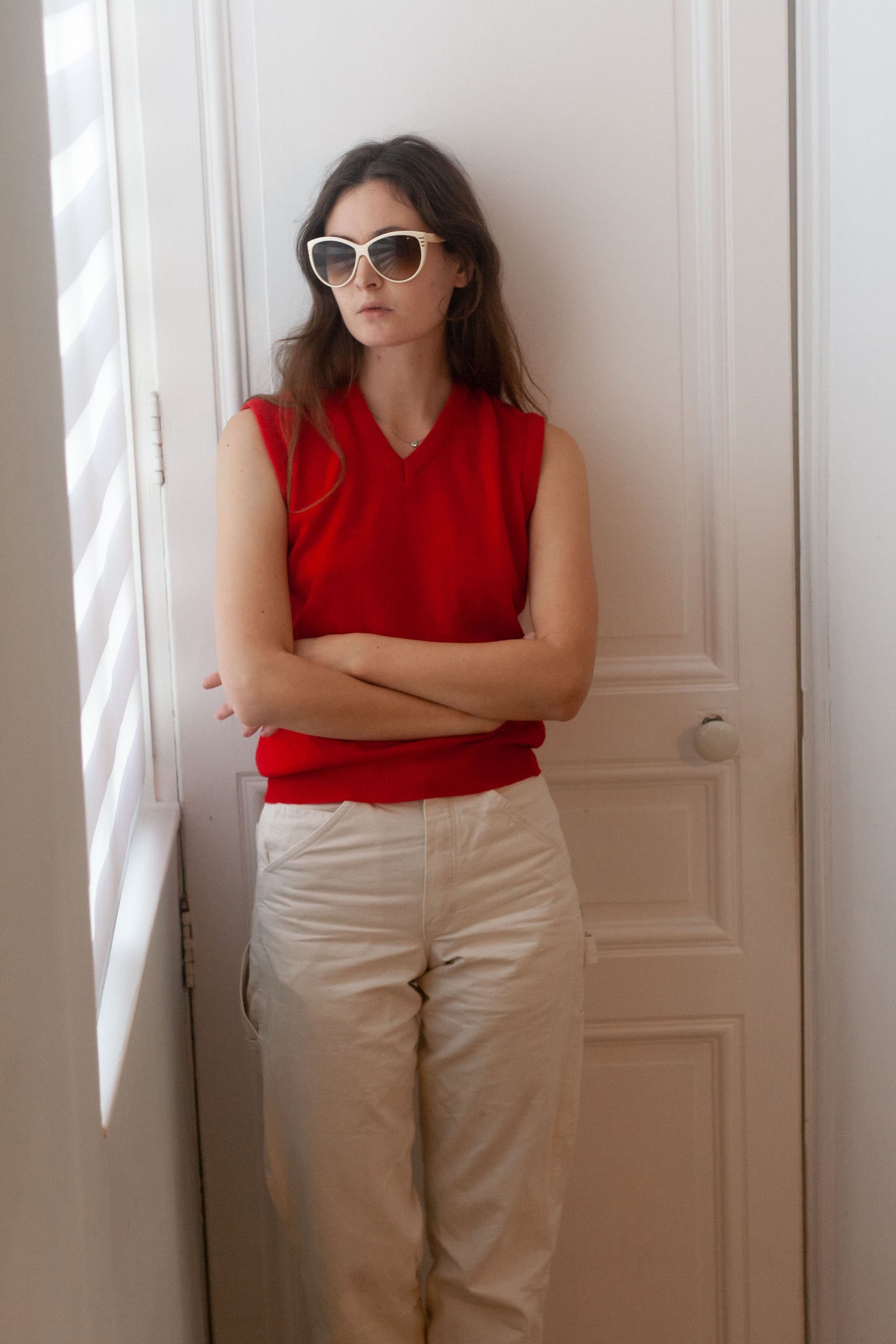 PULL SANS MANCHES ROUGE