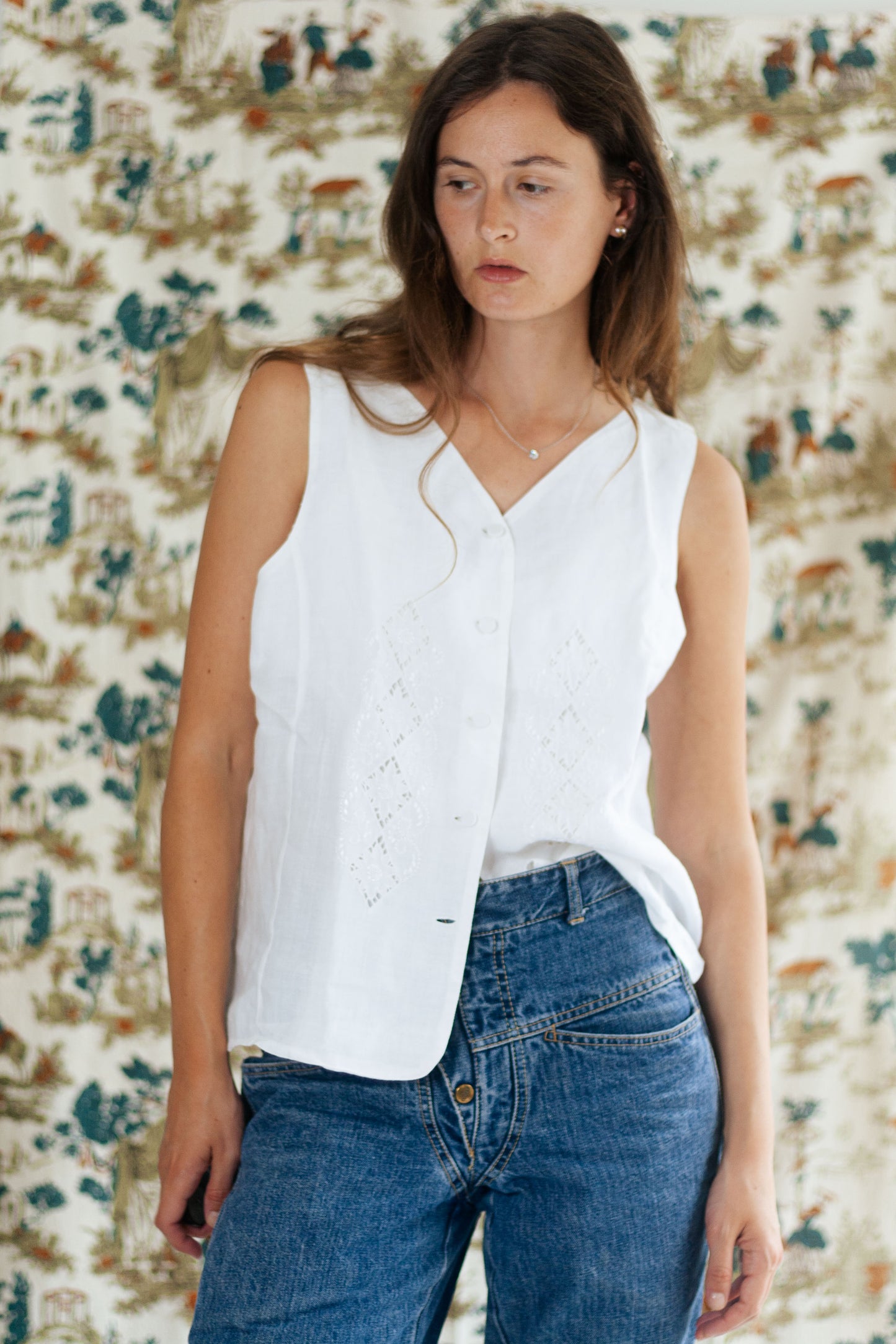 DÉBARDEUR VINTAGE BRODÉ