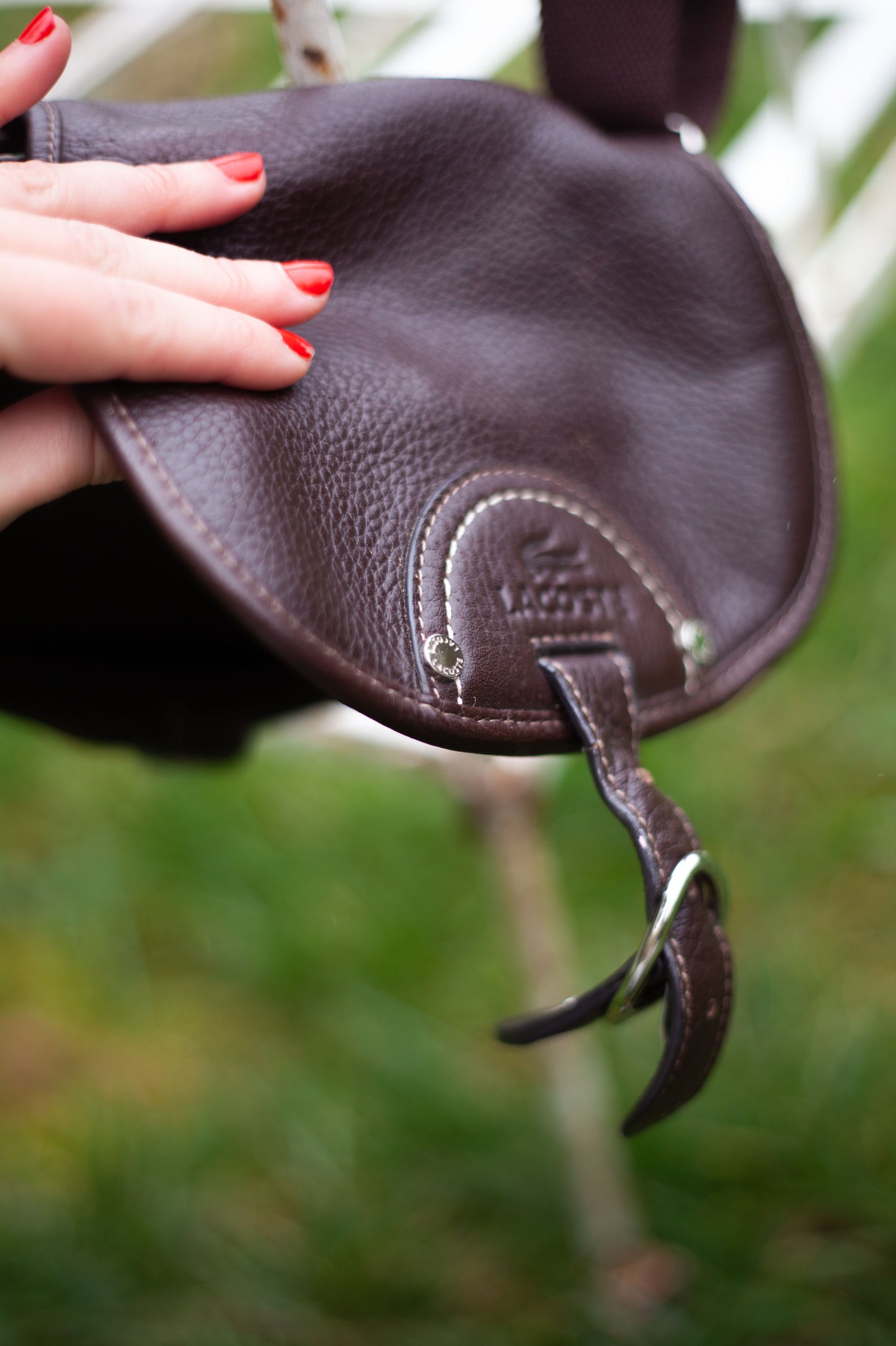 SACOCHE EN CUIR LACOSTE