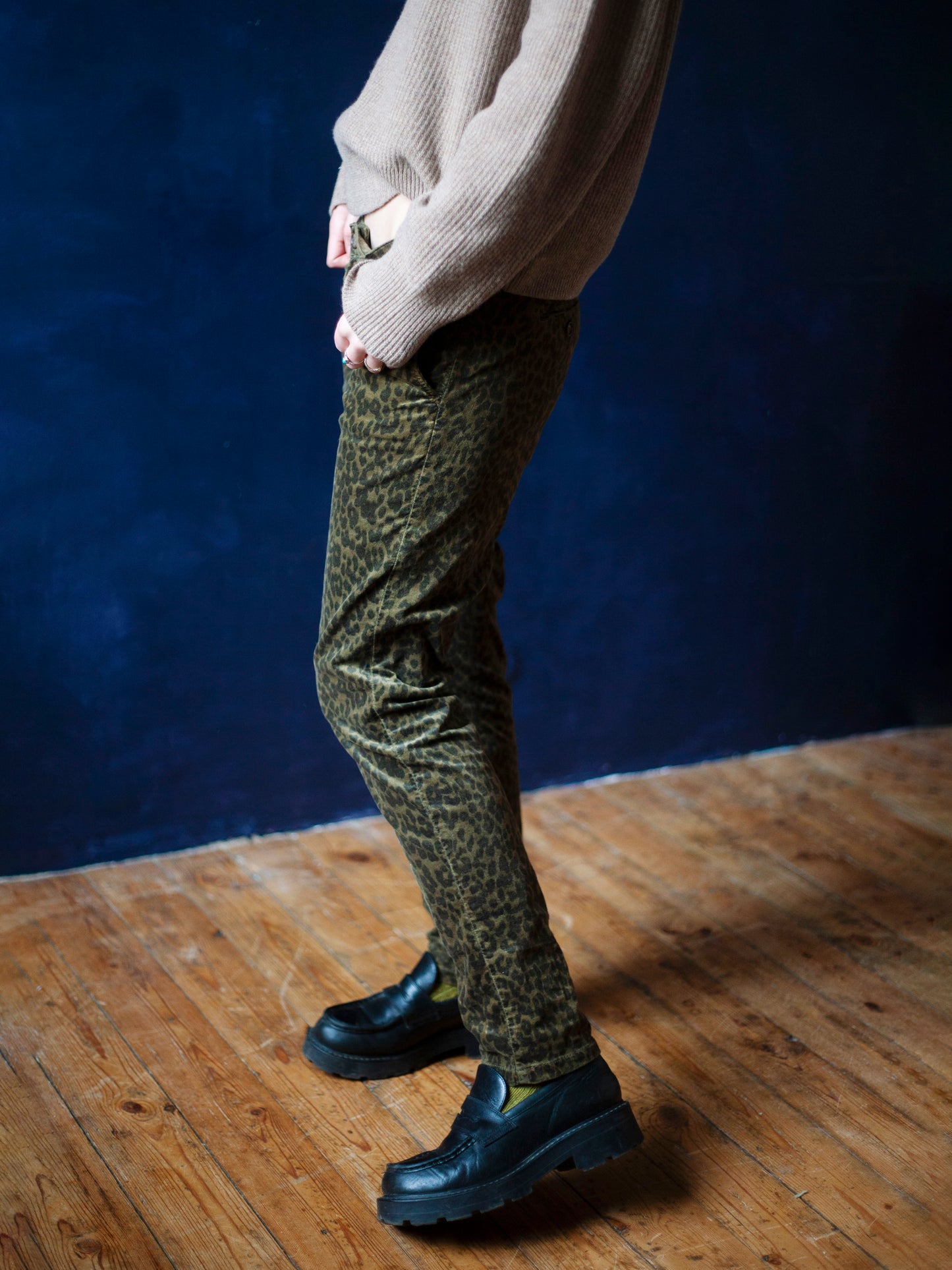 PANTALON LÉOPARD HOD W29