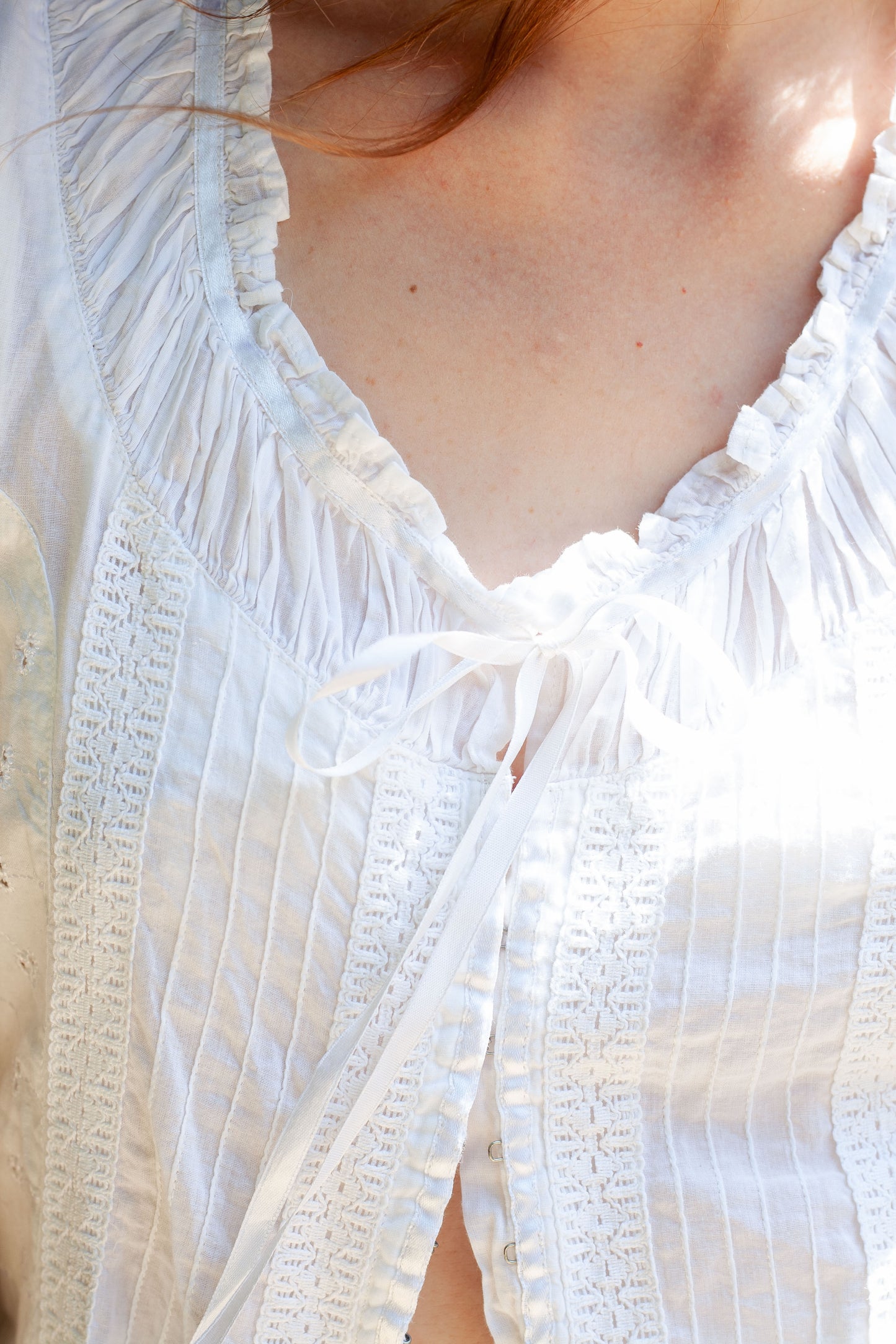 TOP EN DENTELLE VINTAGE